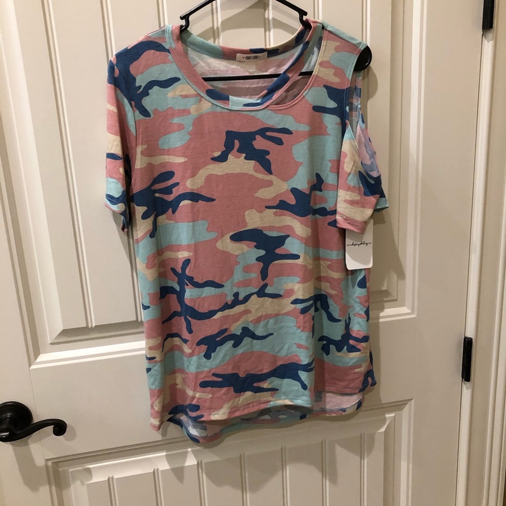 pink camo top